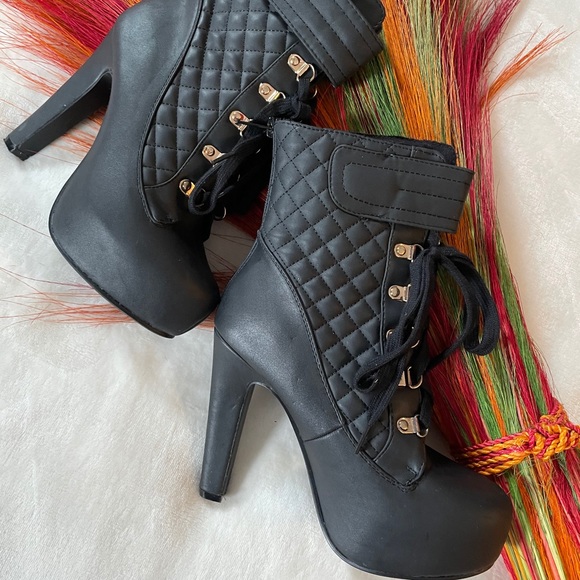 Black Booties - Picture 5 of 10